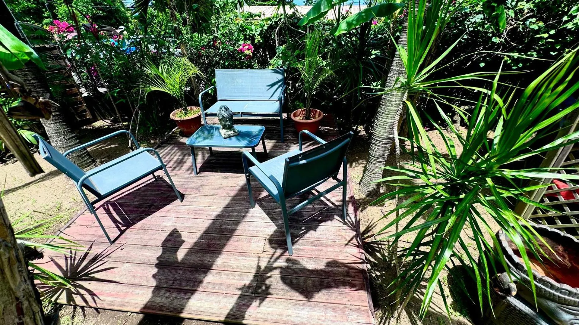 Majo Lounge Dans Un Jardin Tropical A 5 Min De La Mer Caraibe Saint-Pierre 0*,